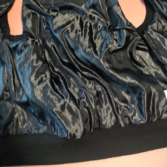 Calvin Klein Performance Vest - Picture 3 of 6